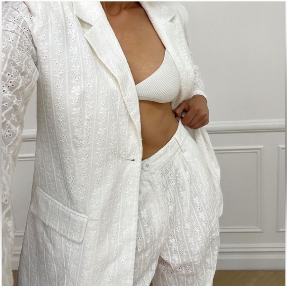 WeWoreWhat Wide Leg Cotton Eyelet Lace Trousers NWT White Size 12 - Picture 13 of 16